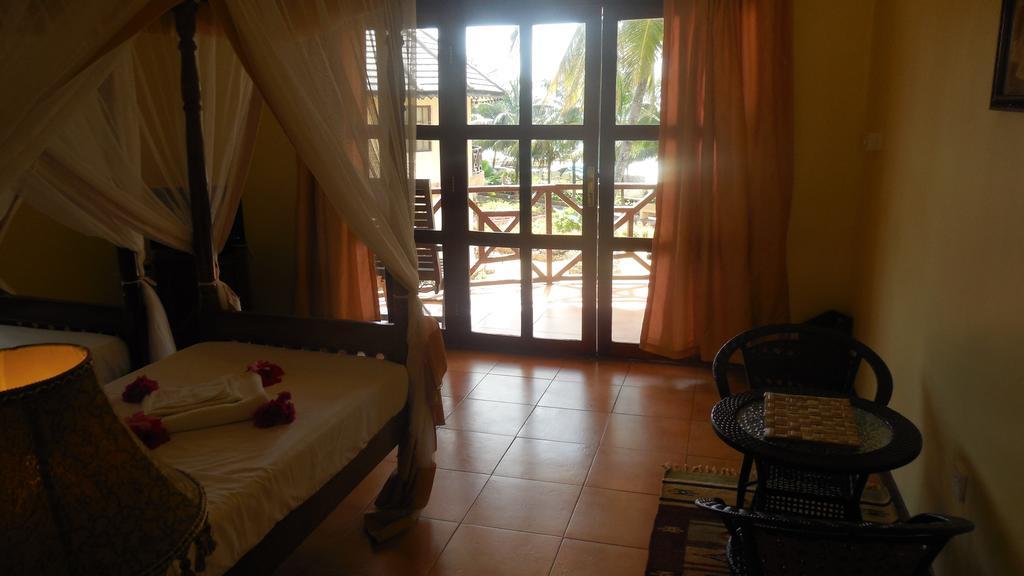 Arabian Nights Suites Hotel Paje Bagian luar foto